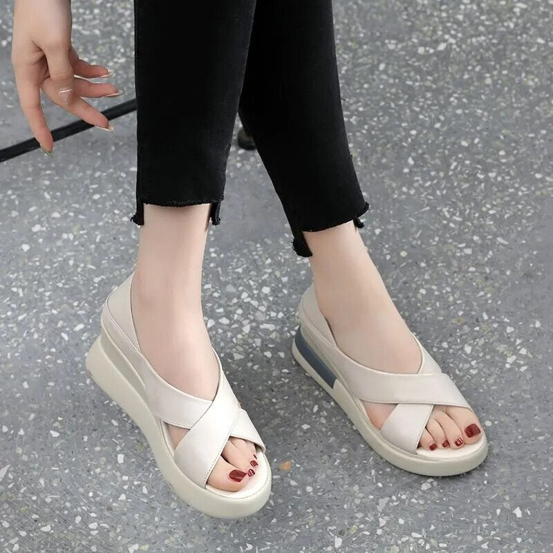 Muffin Bag Wedge-heeled Thick-soled Comfortable Women's Sandals