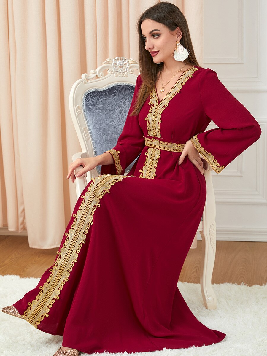 Turkey Muslim Women Embroidery Dress/Abaya Maxi Dubai Turkey Islam Kaftan